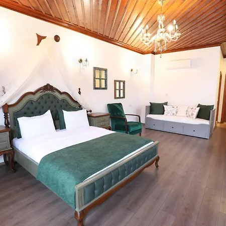 ホテル White Garden Hotel-adult Only 3*